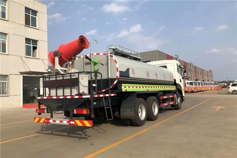 東風(fēng)天龍后八輪20噸噴霧車，國六綠化噴灑車